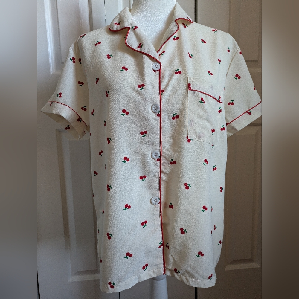 Composition Women's Cherries Print Pajamas Set- Size Large - Picture 3 of 8
